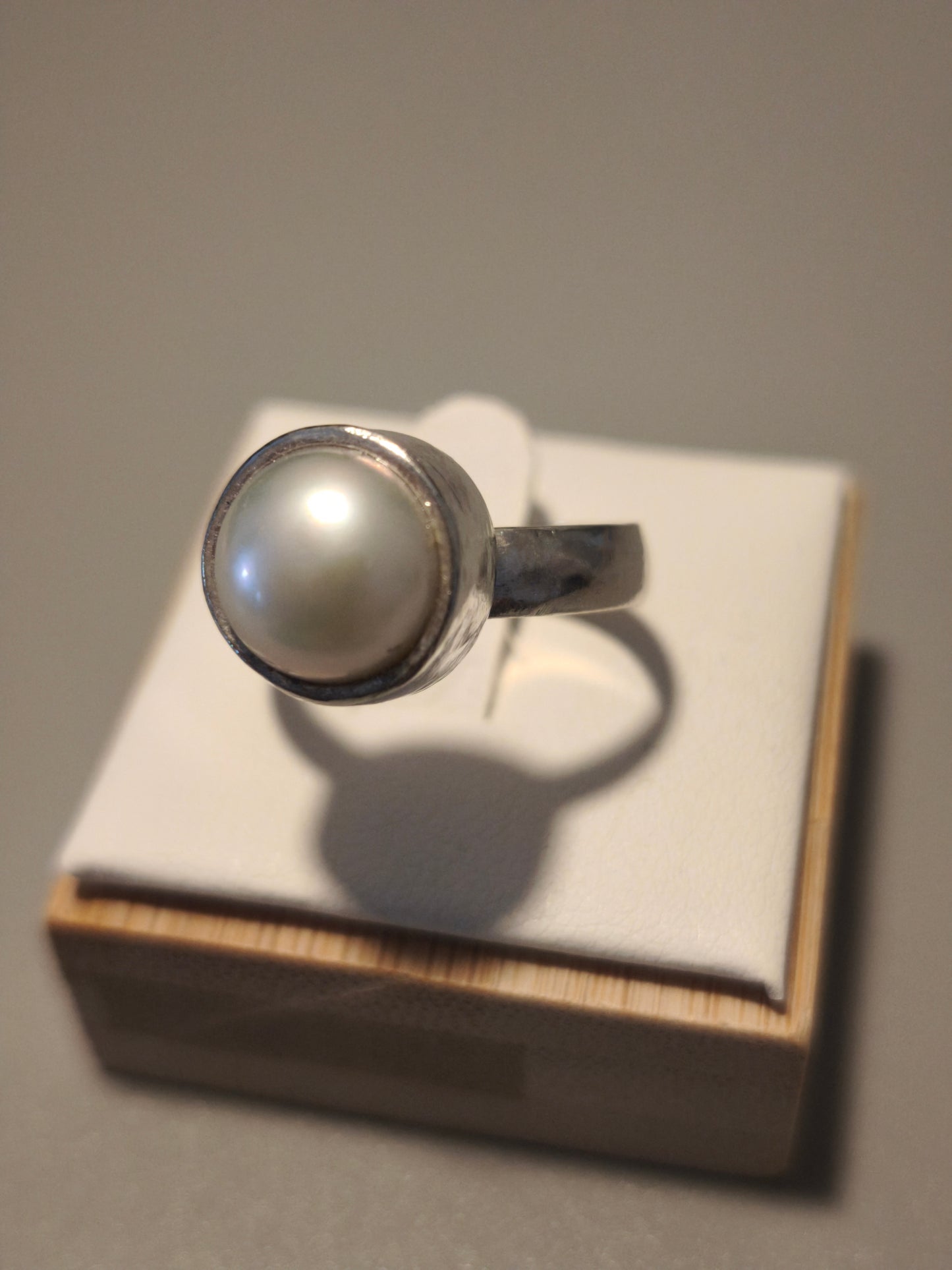 Anillo Perla de rio