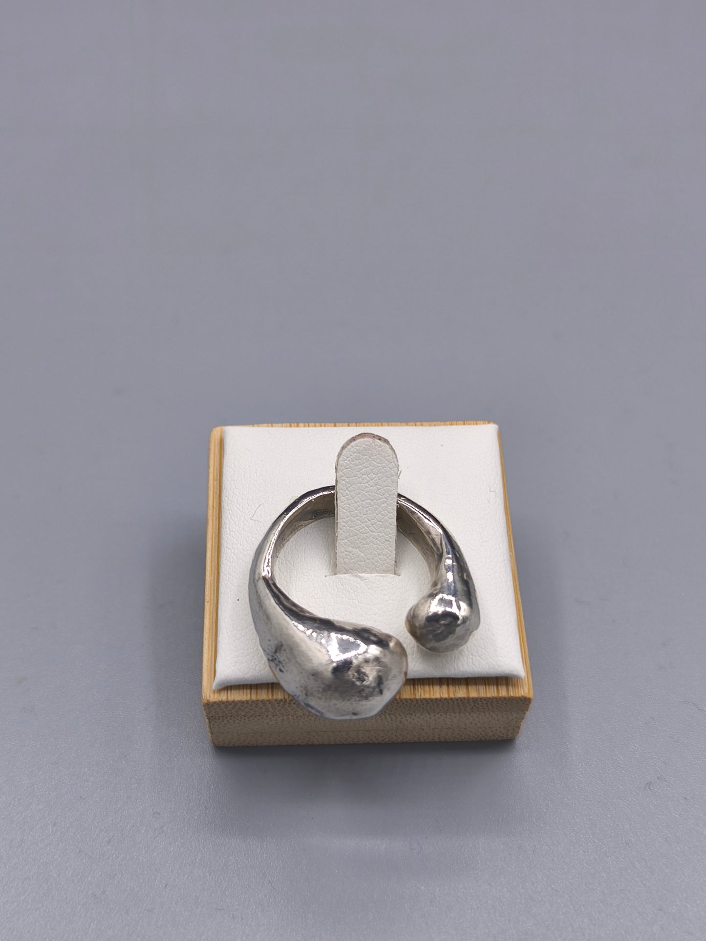 Anillo Drops