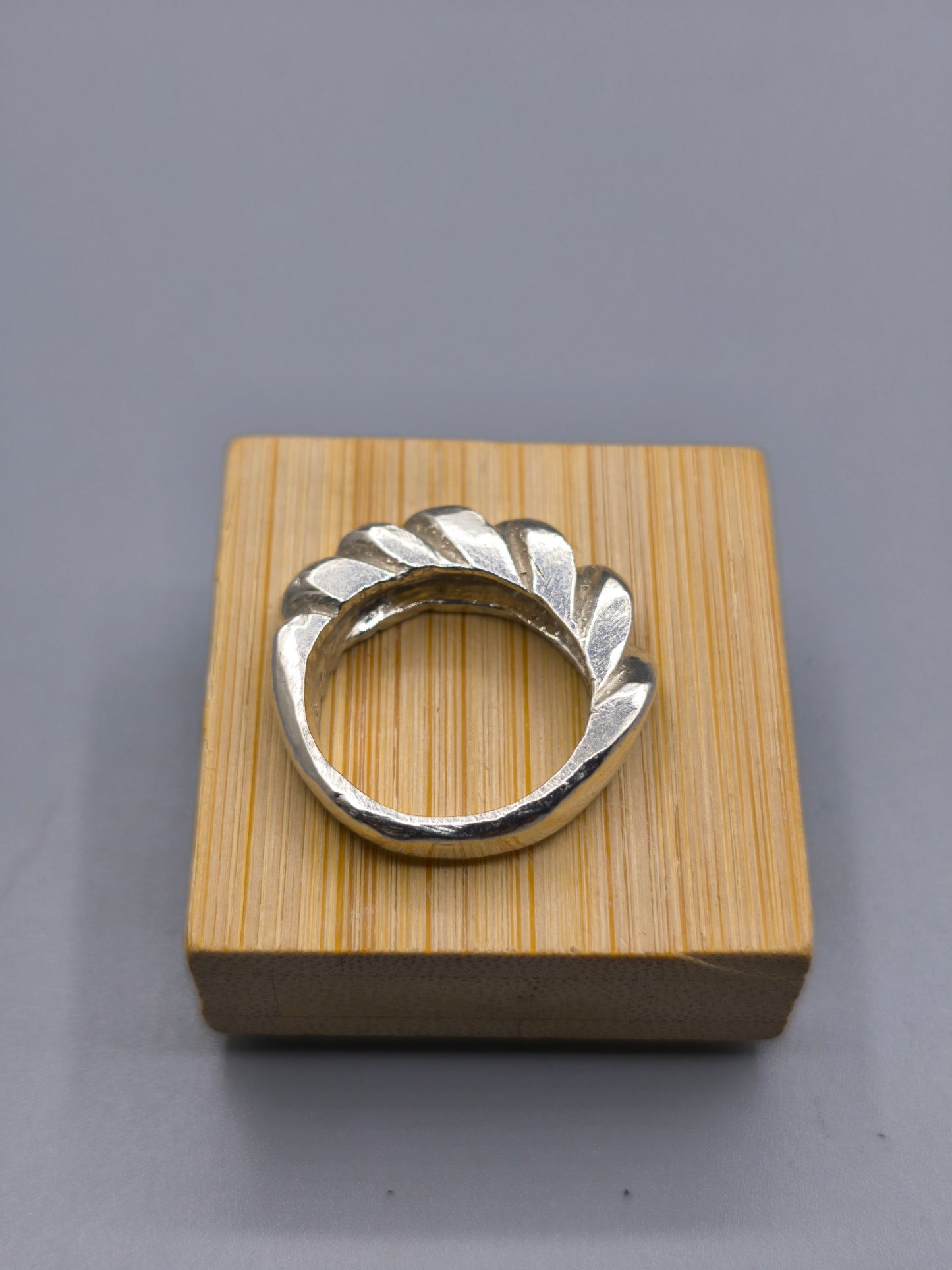 Anillo Bomb turning