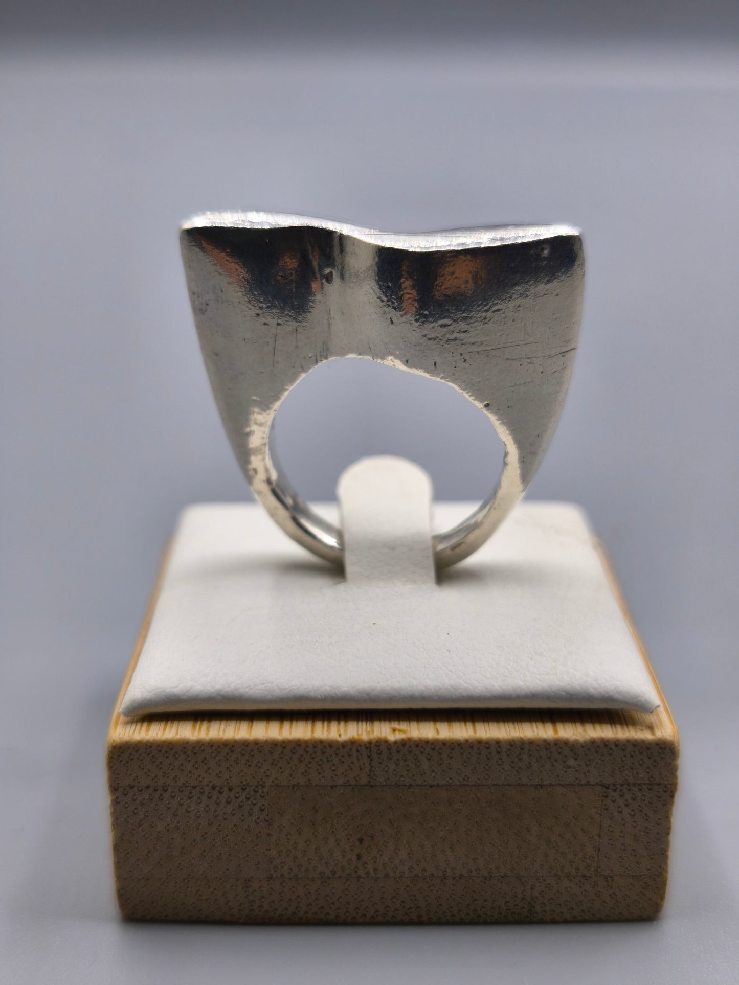 Anillo Big flown