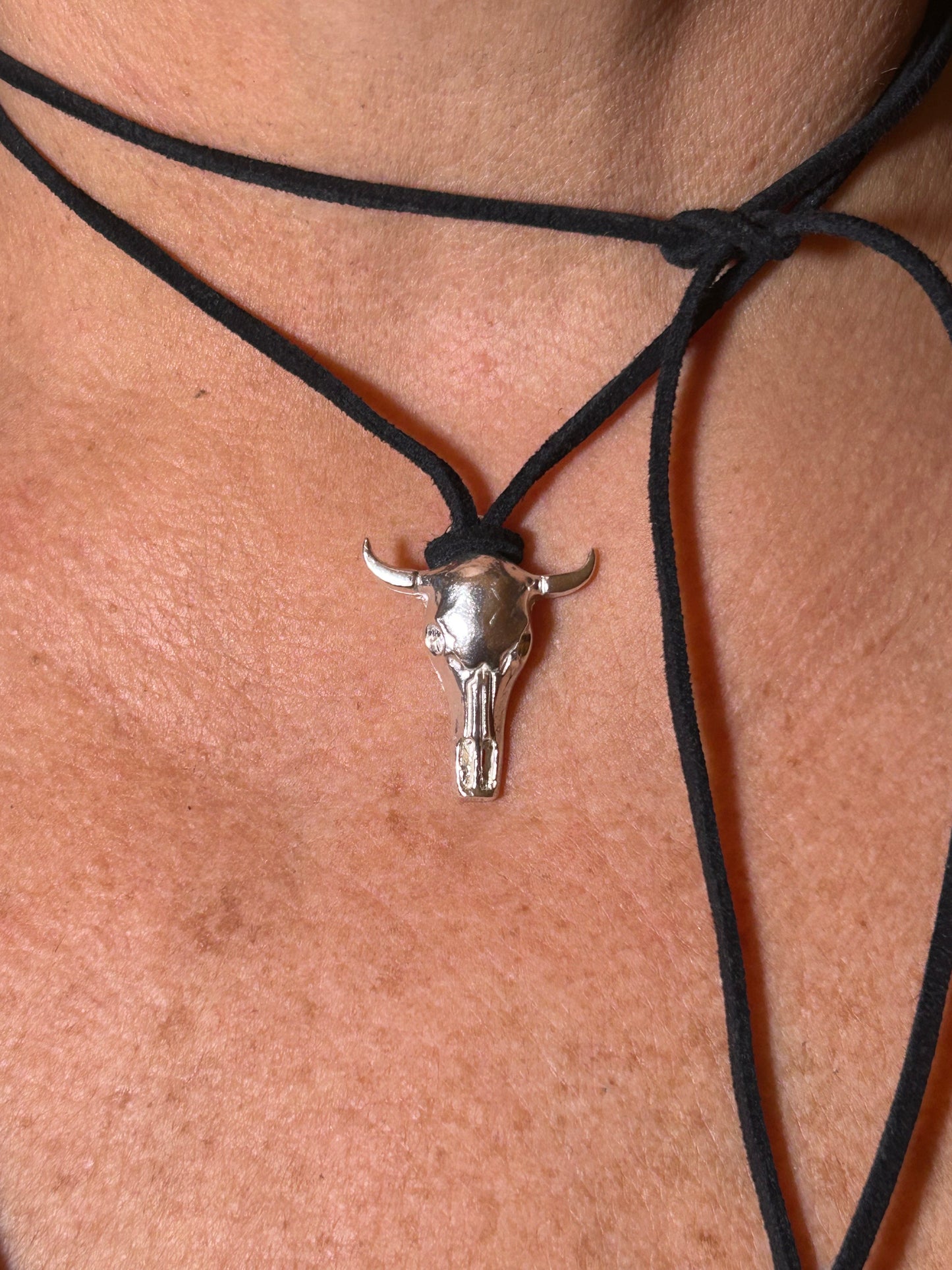 Dije Bull's head