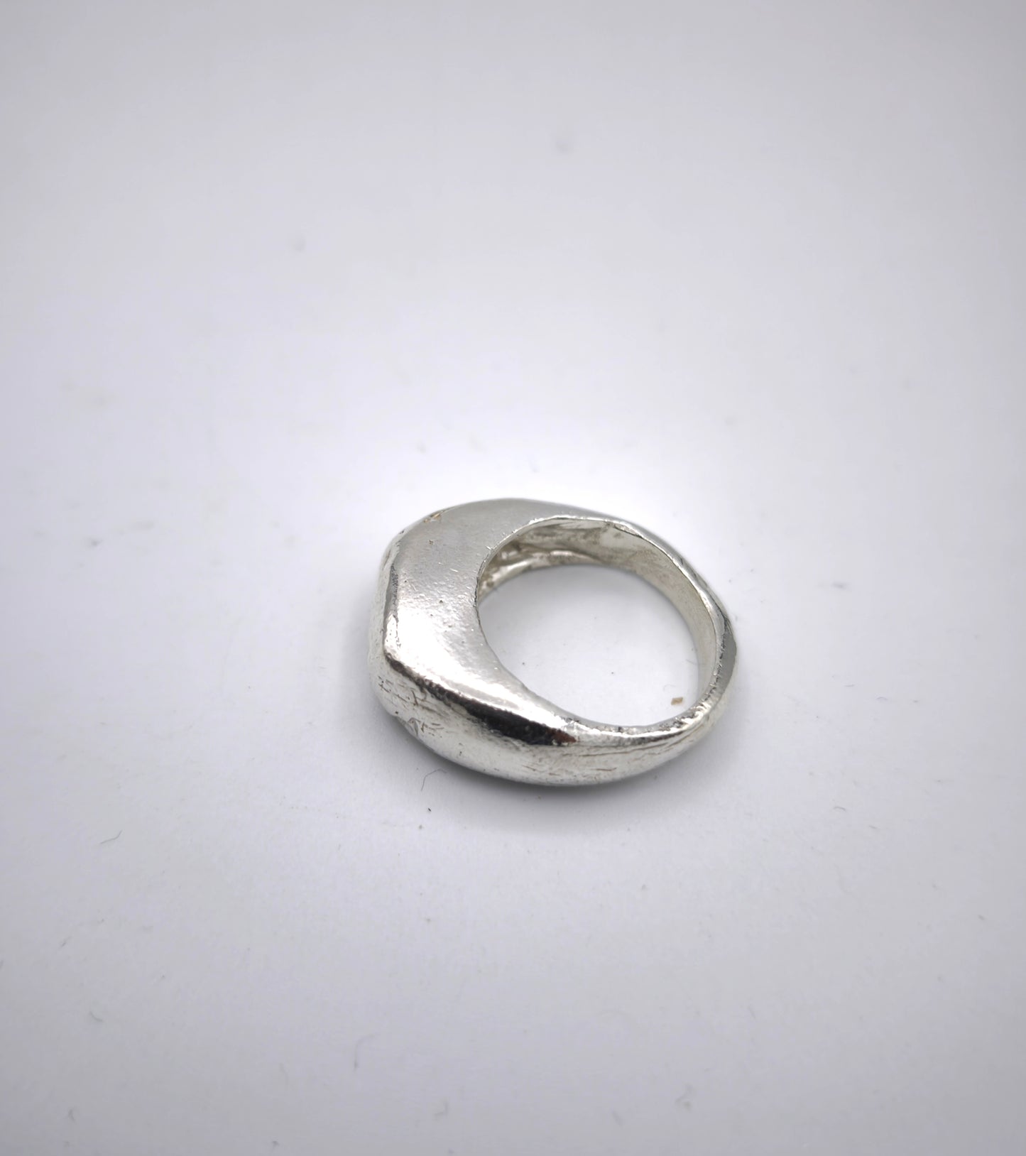 Anillo Imperfect Stamp