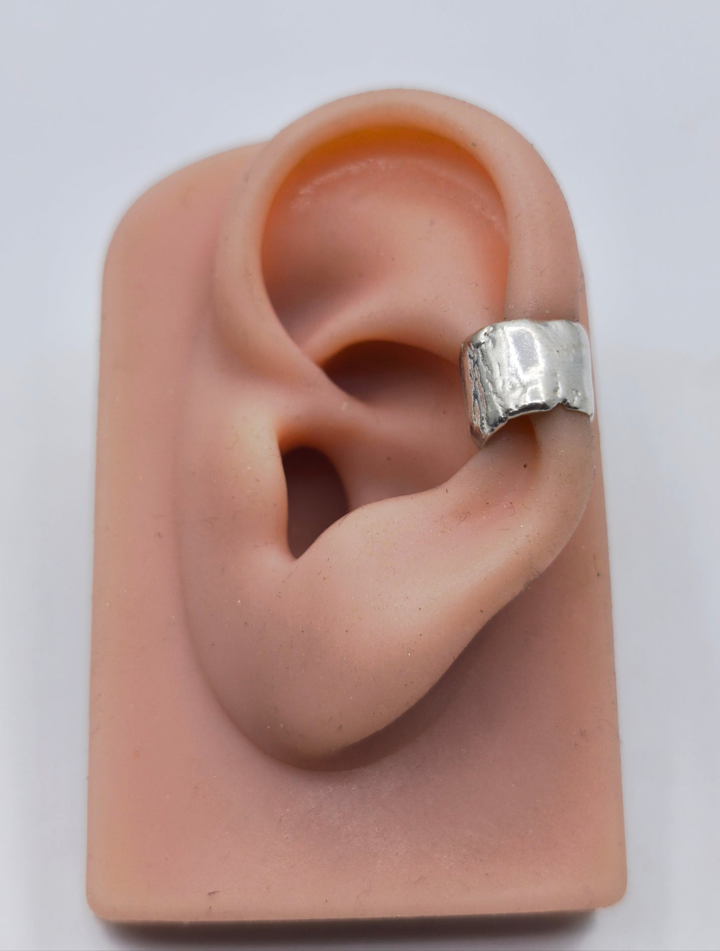 Aro Ear Cuff chubby
