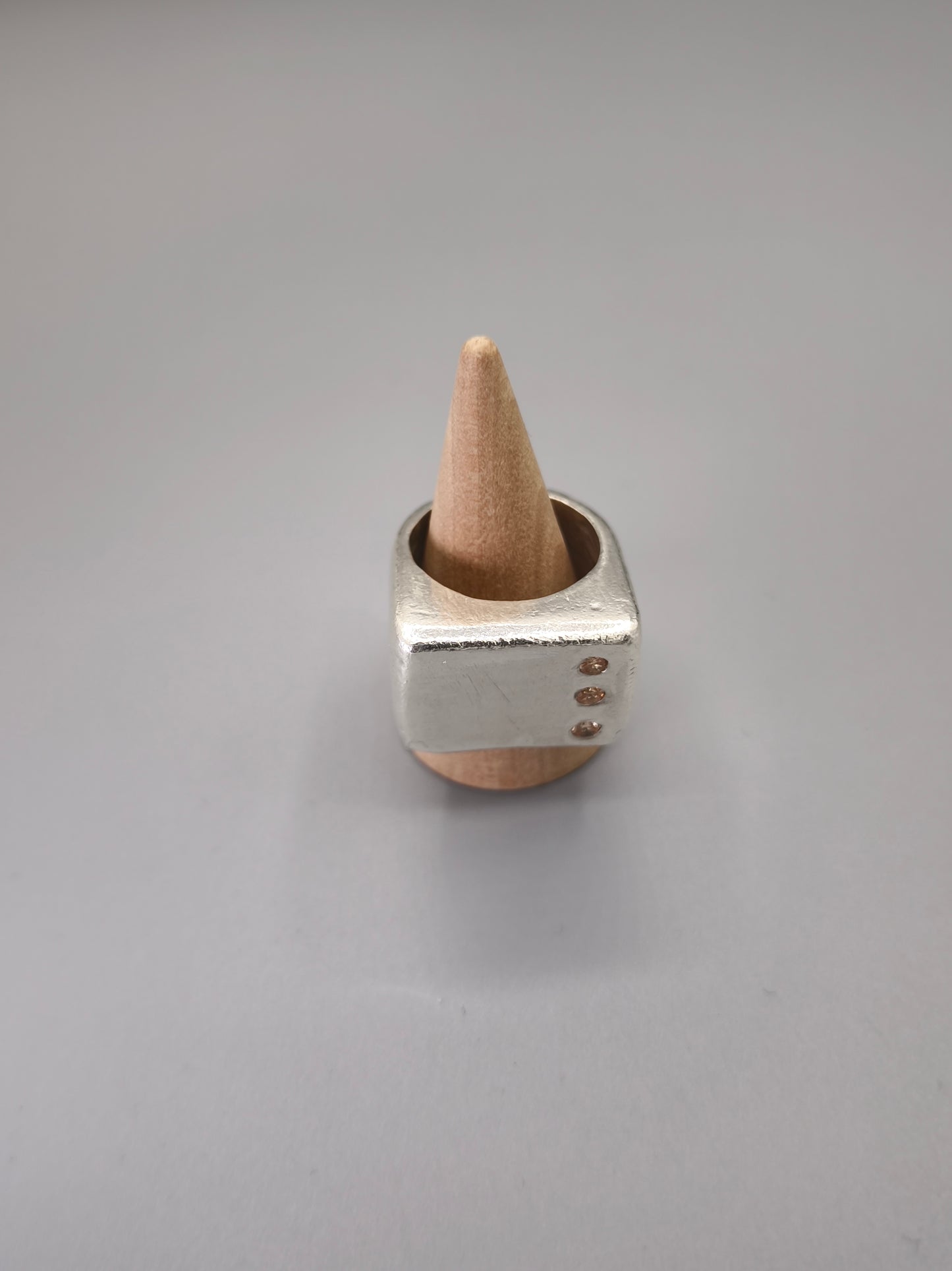 Anillo Big stamp