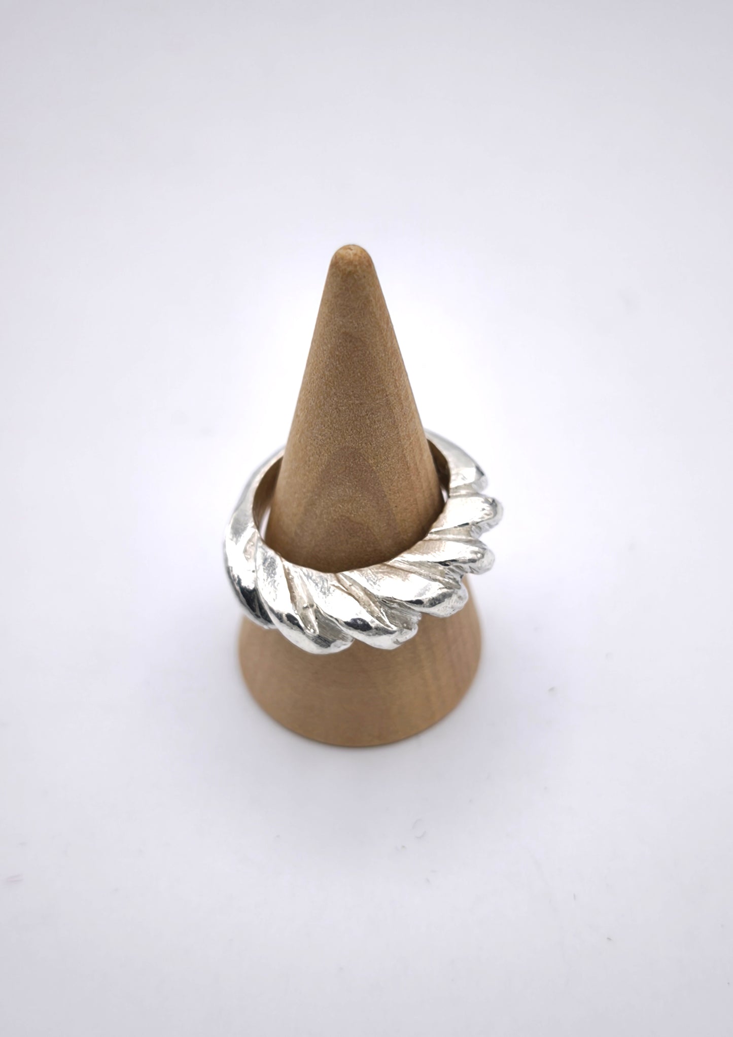 Anillo Bomb turning
