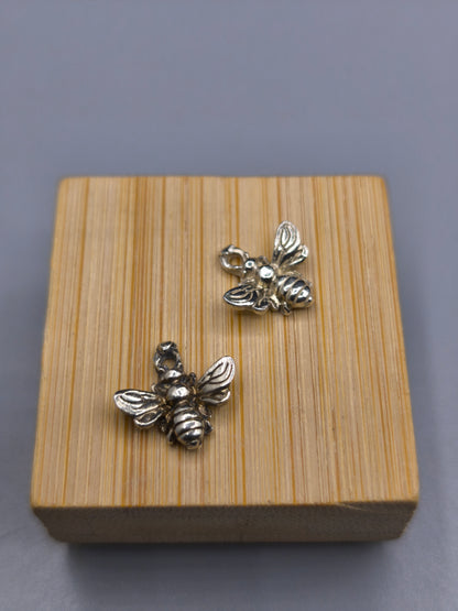 Dije Petit Bee