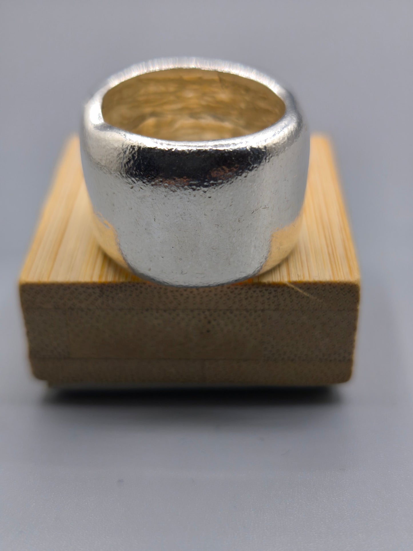 Anillo Broad