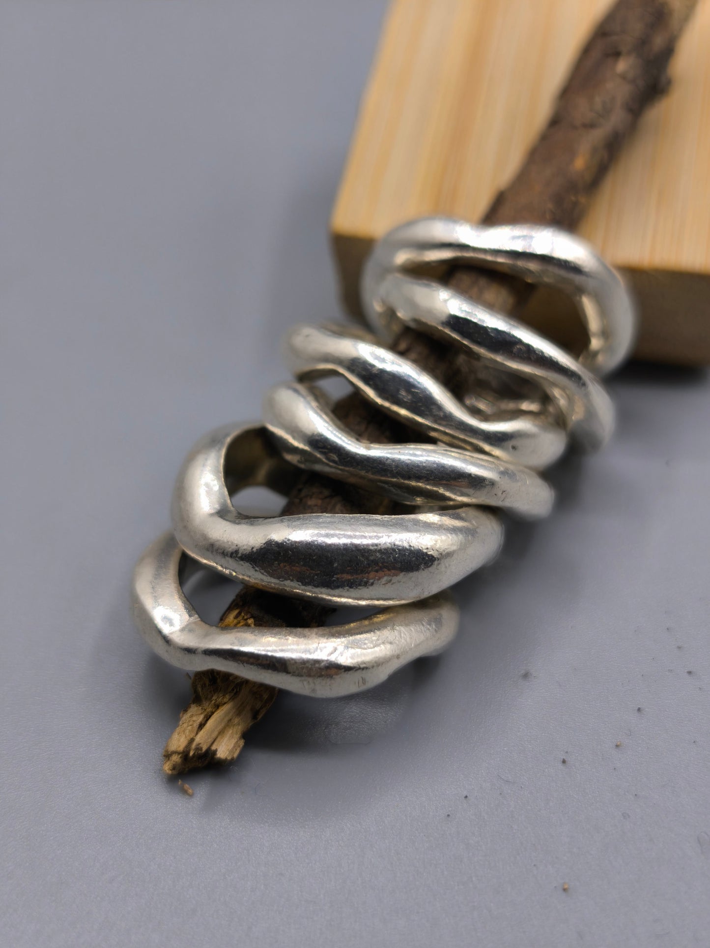Anillo irregular