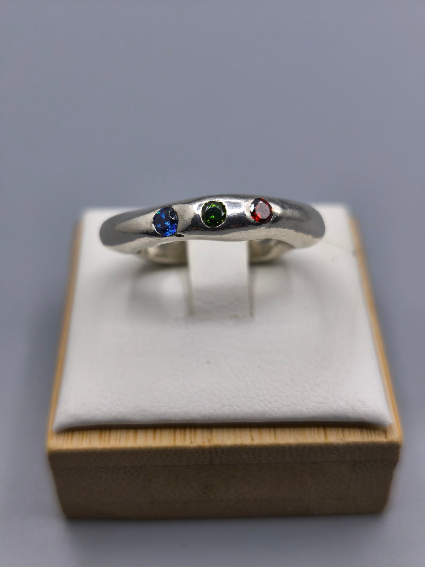 Anillo Irregular 3