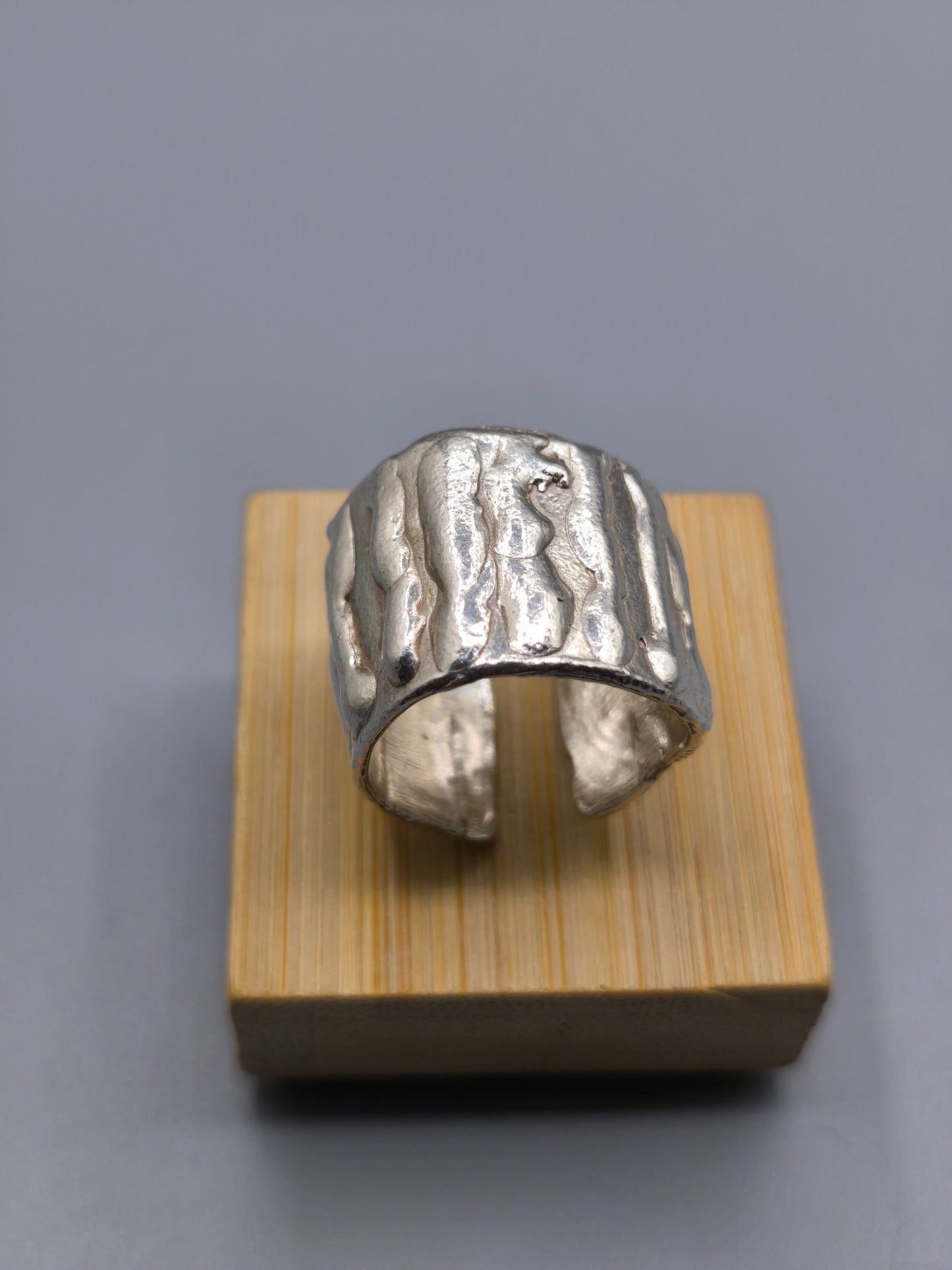 Anillo Striped drip