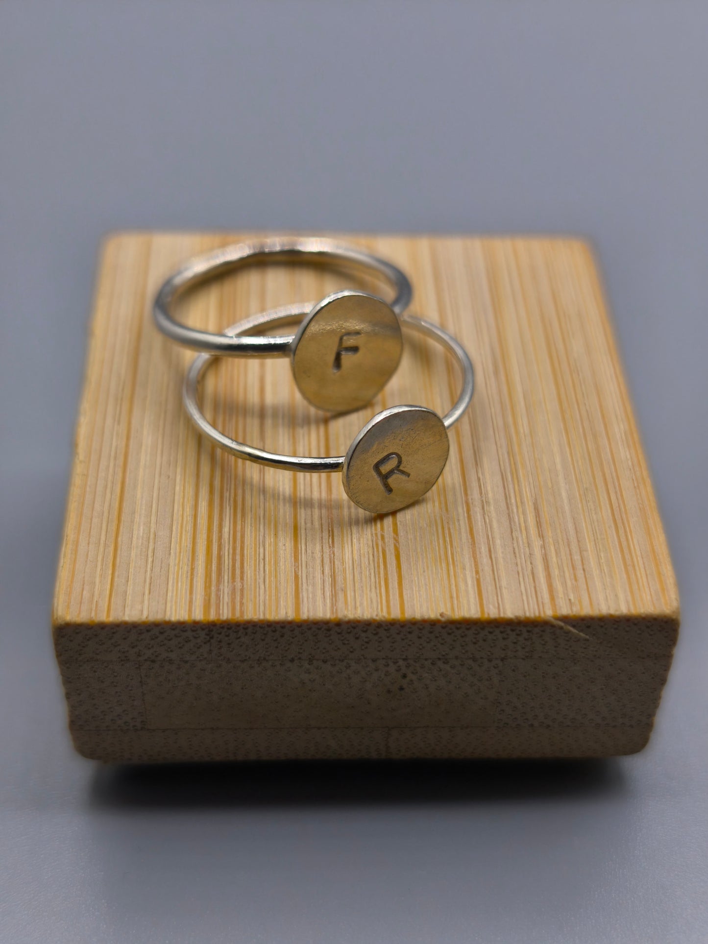 Anillo Fine