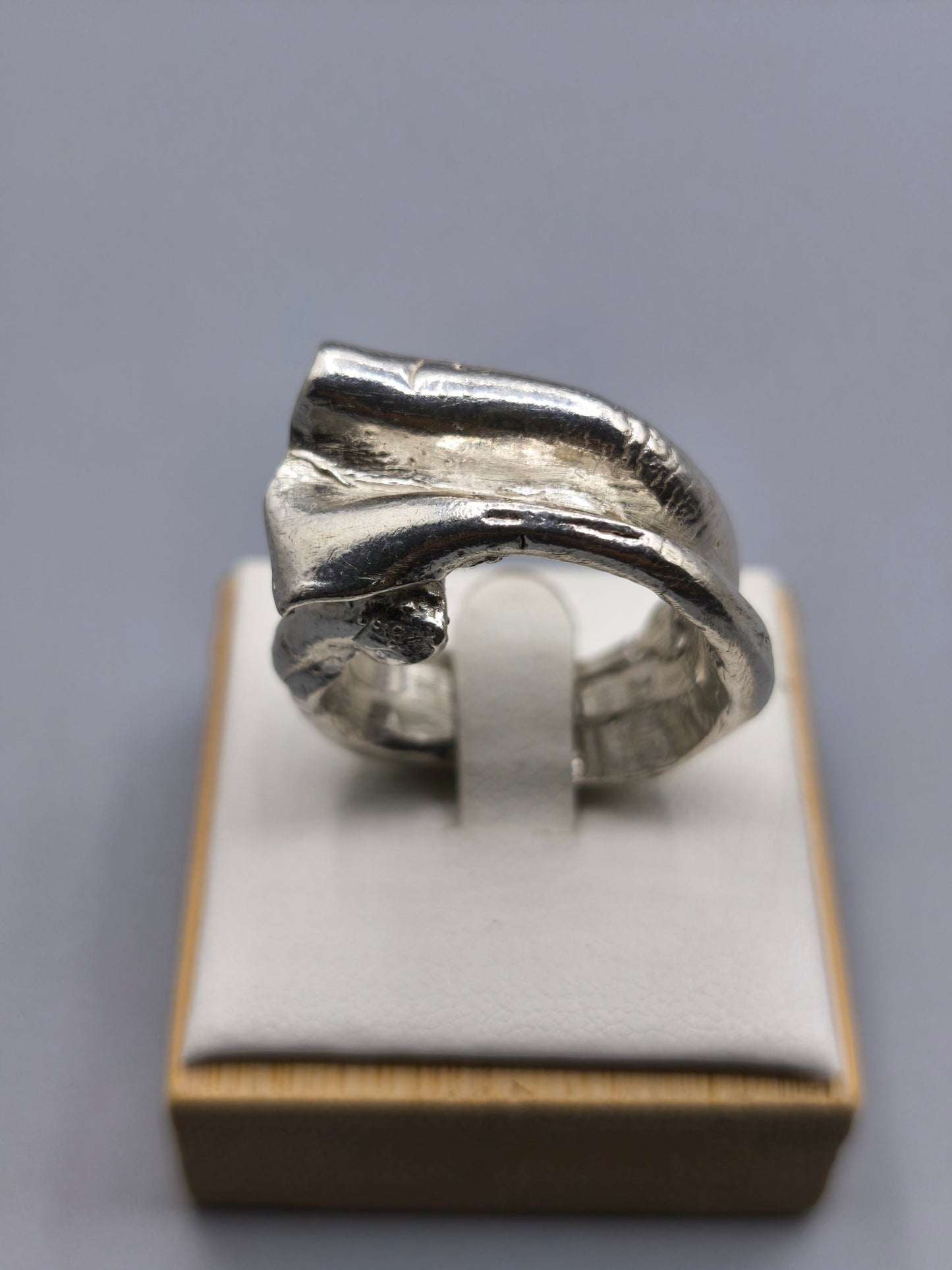 Anillo Flown