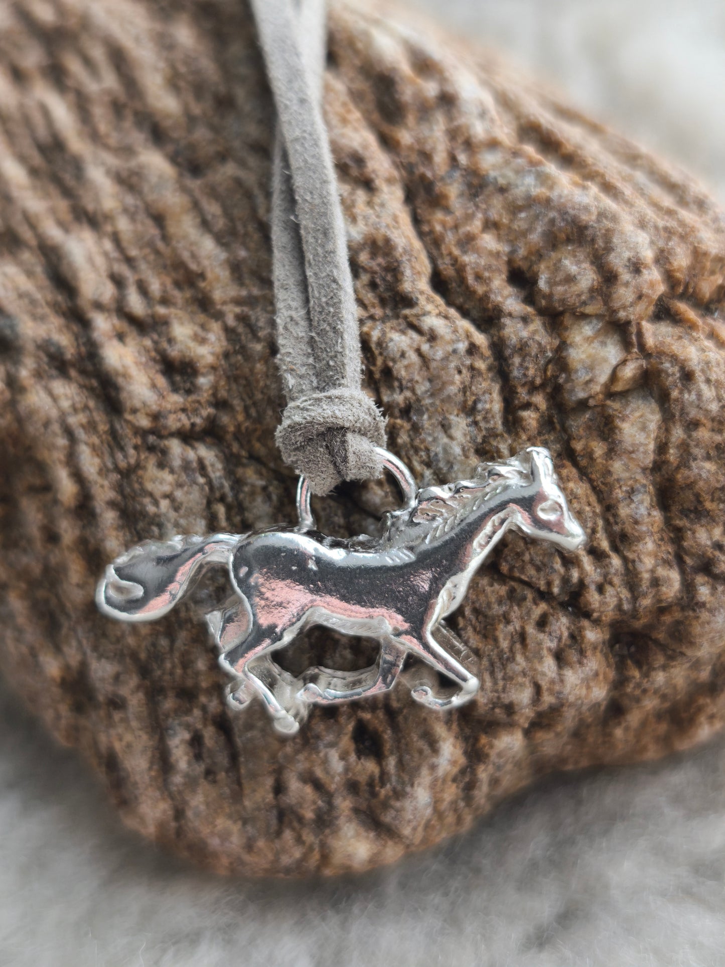 Dije Horse