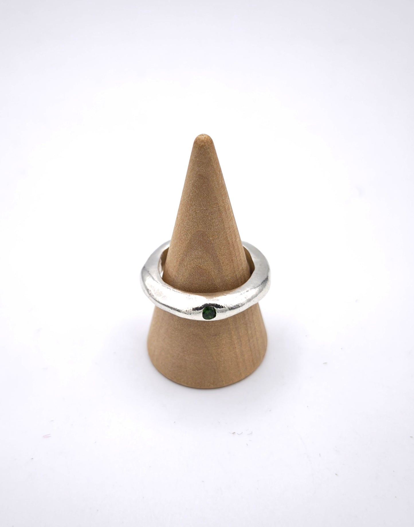 Anillo Irregular circonia