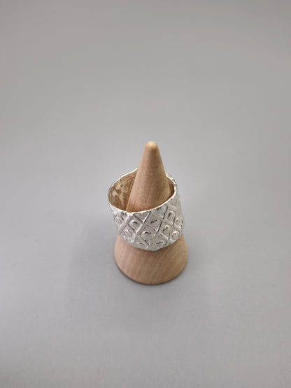 Anillo Fantasy textured