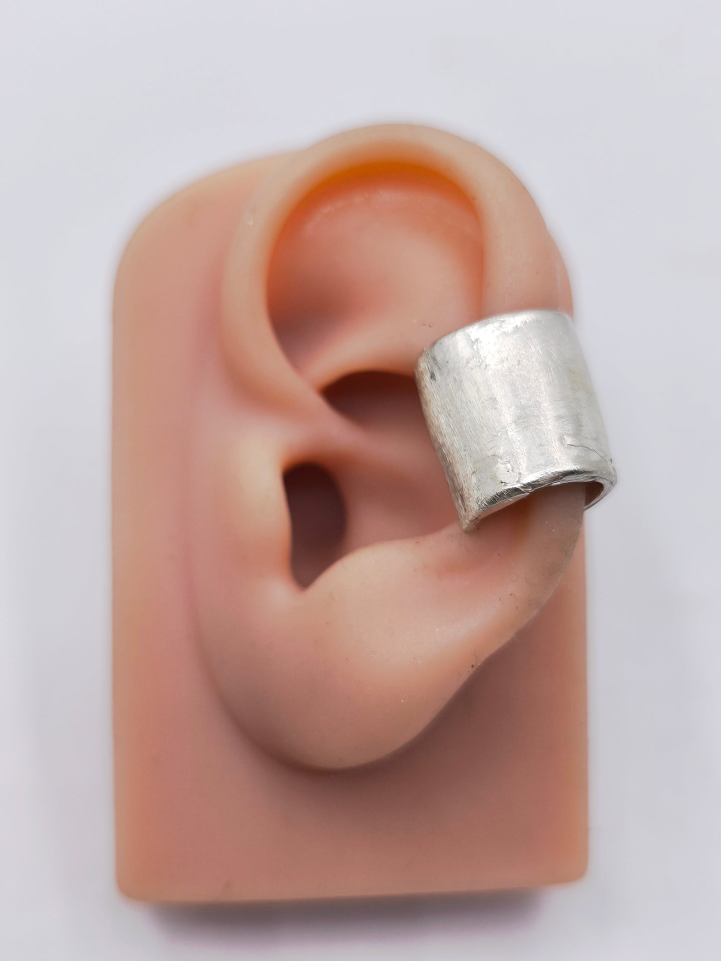 Aro Ear cuff Large