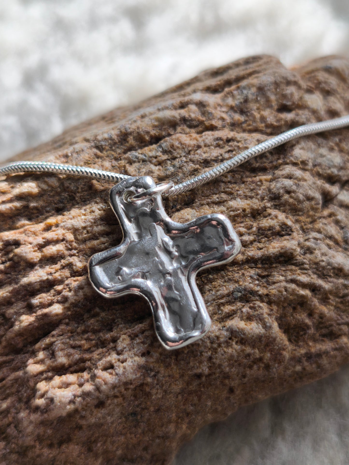 Dije Cross