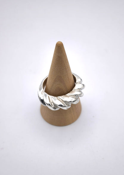 Anillo Bomb turning