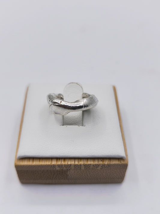 Aro Ear cuff midi