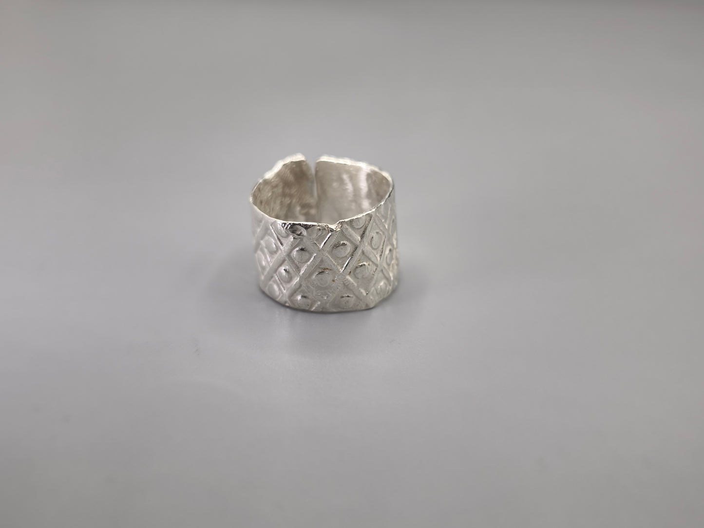 Anillo Fantasy textured